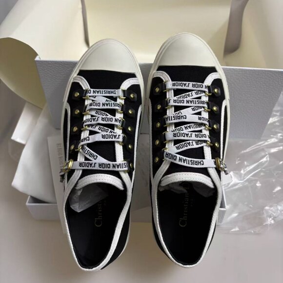 NEW Christian Dior Walk'n'Dior Sneakers (EU 38) - Navy Dior Oblique Embroidery - Picture 4 of 5